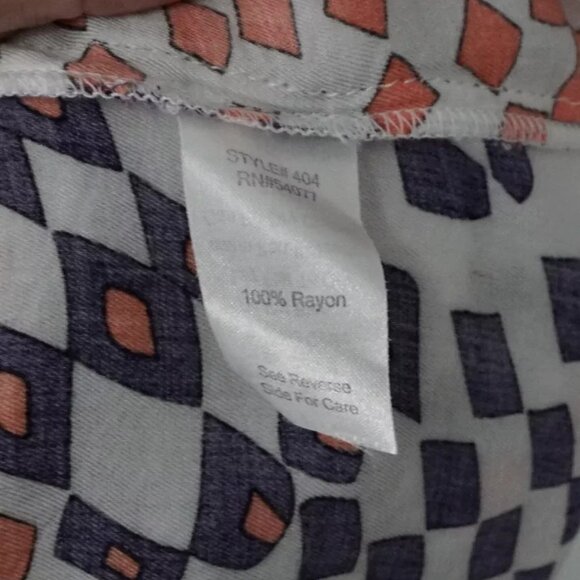 CABI White Blue Orange Button Collared Shirt Grand Prix 404 Top Blouse Sz Medium - Picture 5 of 5